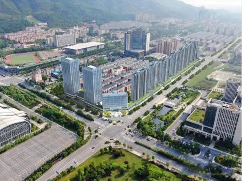 郴州-苏仙区兴康城东央商业广场项目位于郴州市苏仙区白水路跟郴县路交汇处