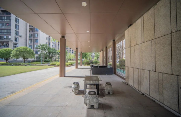 郴州楼市的改善浪潮正汹涌而来，改善客群掀起的 &ldquo;抢房潮&rdquo;，让主城 &ldquo;真洋房&rdquo; 一跃成为炙手可热的稀缺资产。据数据显示，郴州核芯区洋房库存已亮起 &ldquo;红灯&rdquo;，主城洋房的稀缺性愈发凸显。而作为主城难得一见的改善型真洋房社区，金色御园6栋也迎来了清栋收官时刻，